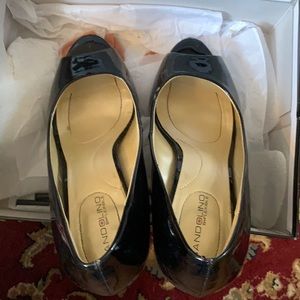 Bandolino black heel